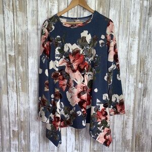 Jodifl Floral Oversized Sweater